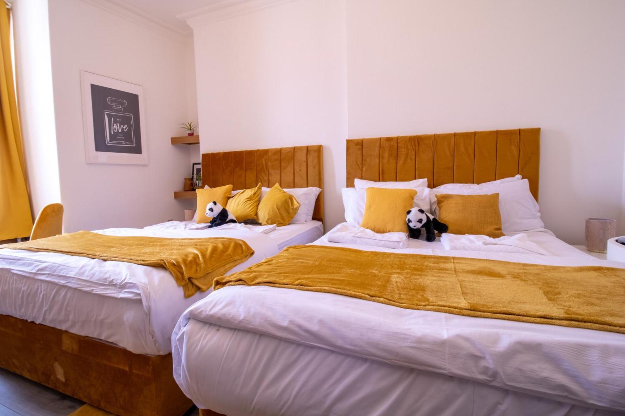 Spacious Studio Apartment On Oxford Street 9Gc Londra Exterior foto