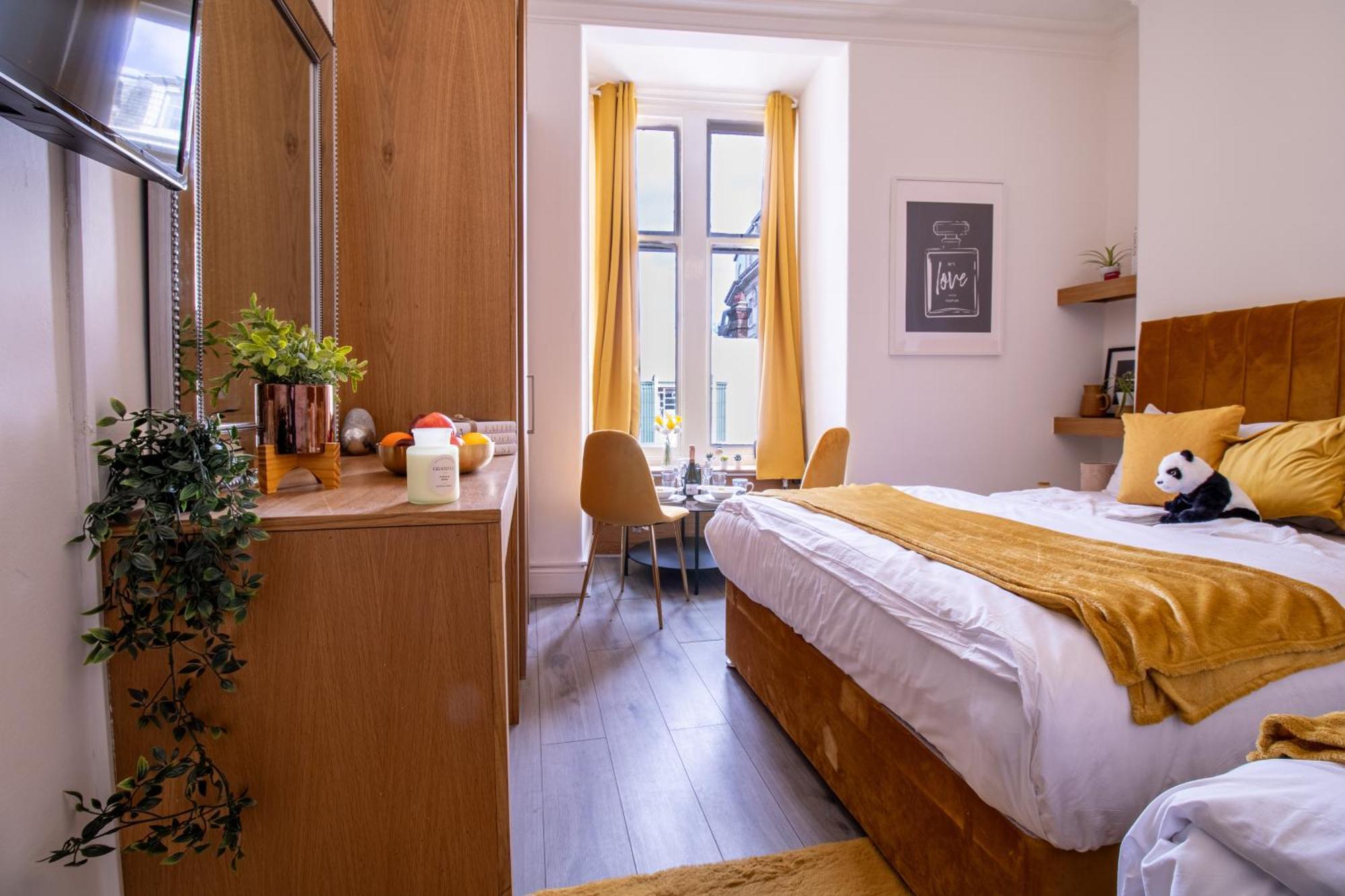 Spacious Studio Apartment On Oxford Street 9Gc Londra Exterior foto